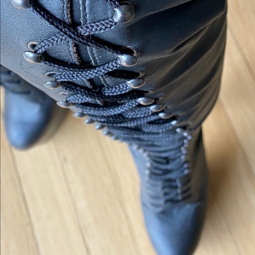 Thigh High Leather Italian boots. Ultra Sexy.